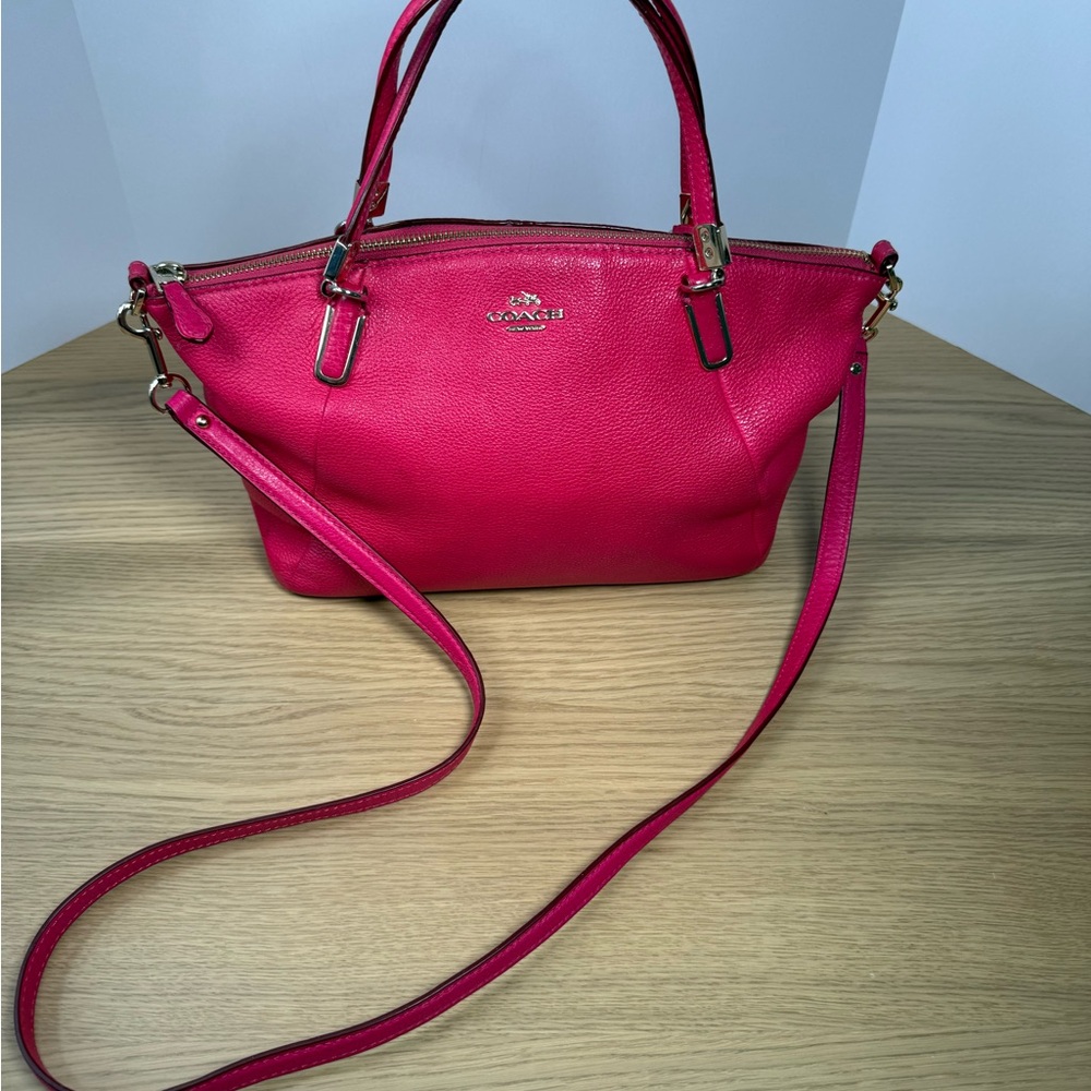 Coach Outlet Kelsey Crossbody Handbag Soft Very Worn Needs Cleaning Fair Condtn